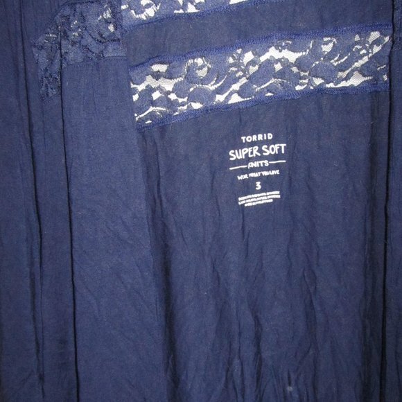 Plus Size 3X Torrid Super Soft Blue Cardigan Lace Yolk Stretchy Shirt top womens - Picture 7 of 7